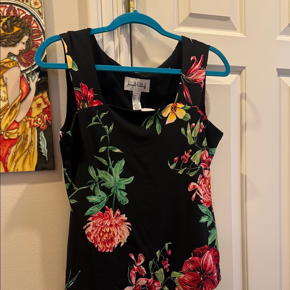 Joseph Ribkoff Size 10 Floral Tank